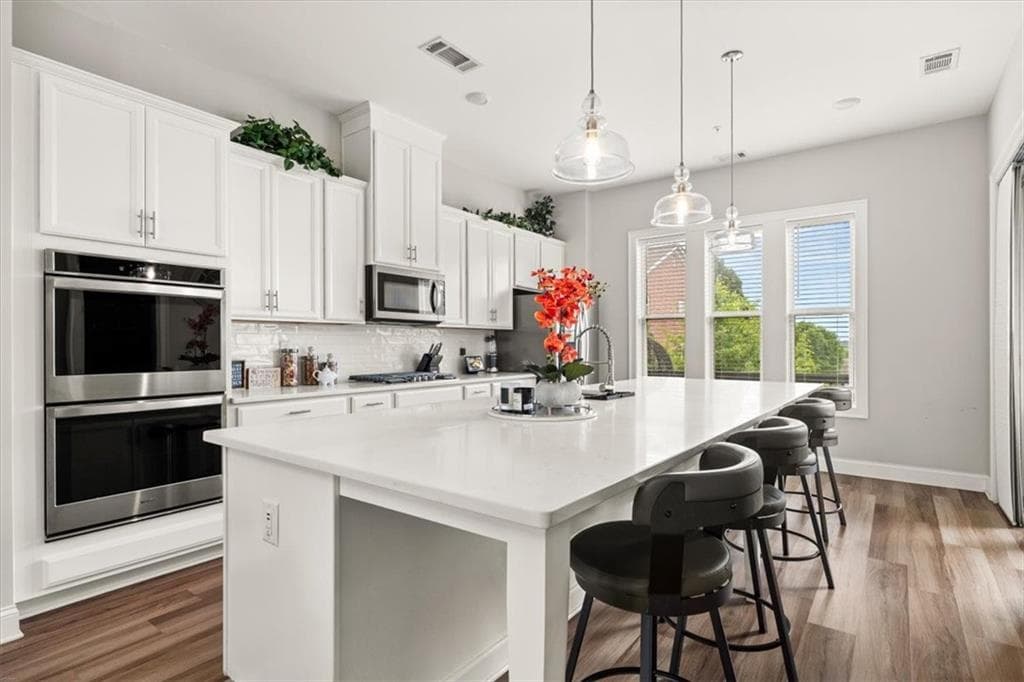 4 bedroom, 4 bathroom, 2,799 sq ft townhouse for sale at 1540 Slopeside Loop, Smyrna, GA 30082
