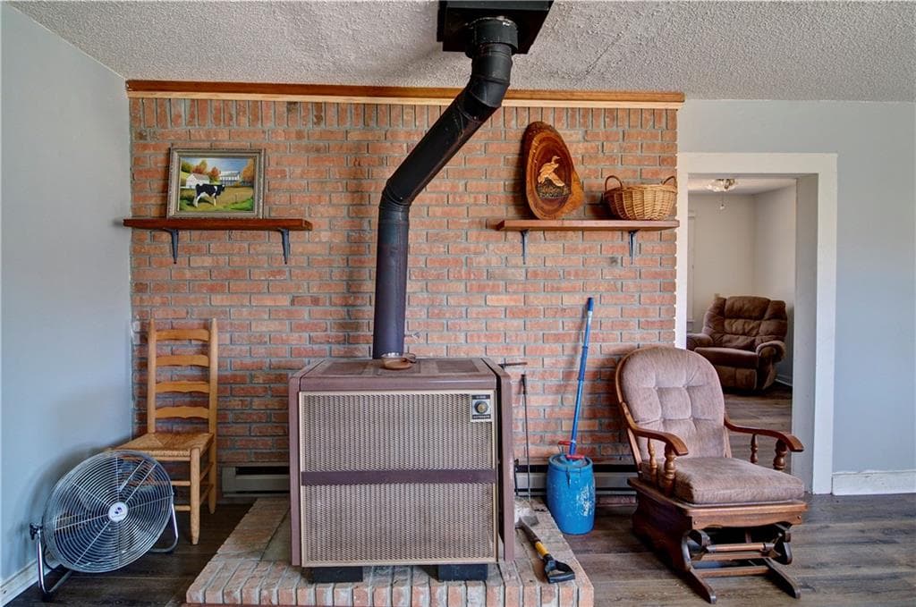 2 bedroom, 1 bathroom, 757 sq ft single family residence for sale at 2165 Townsend Mill Road, Young Harris, GA 30582 — photo 8