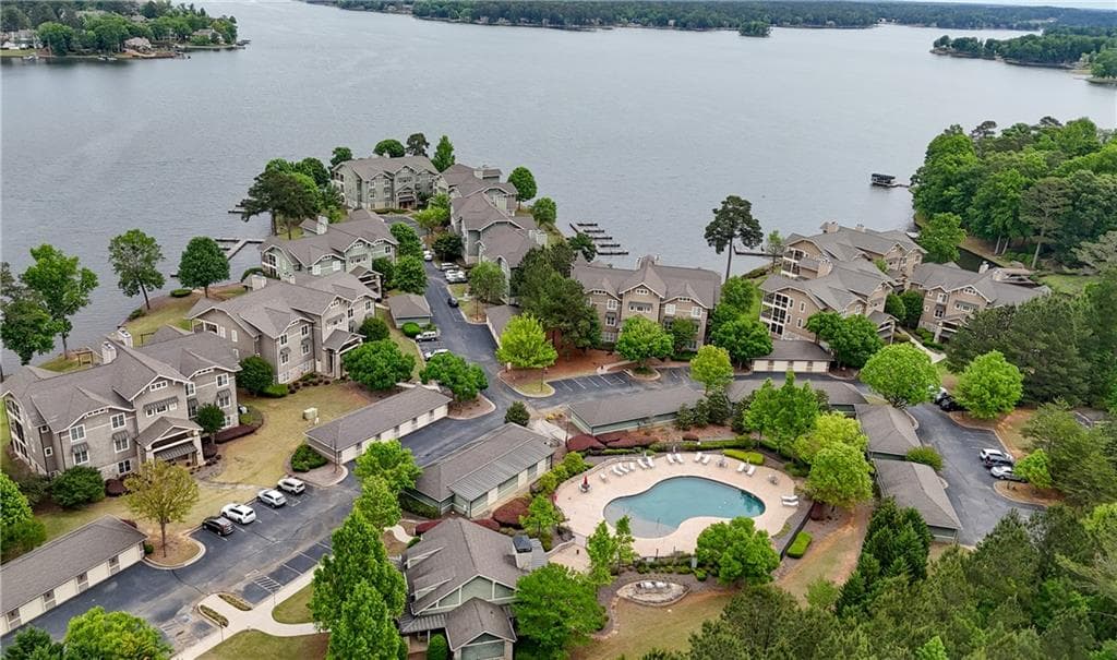 3 bedroom, 2 bathroom, 1,754 sq ft condominium for sale at 117 S Bay Road 402, Eatonton, GA 31024 — photo 9