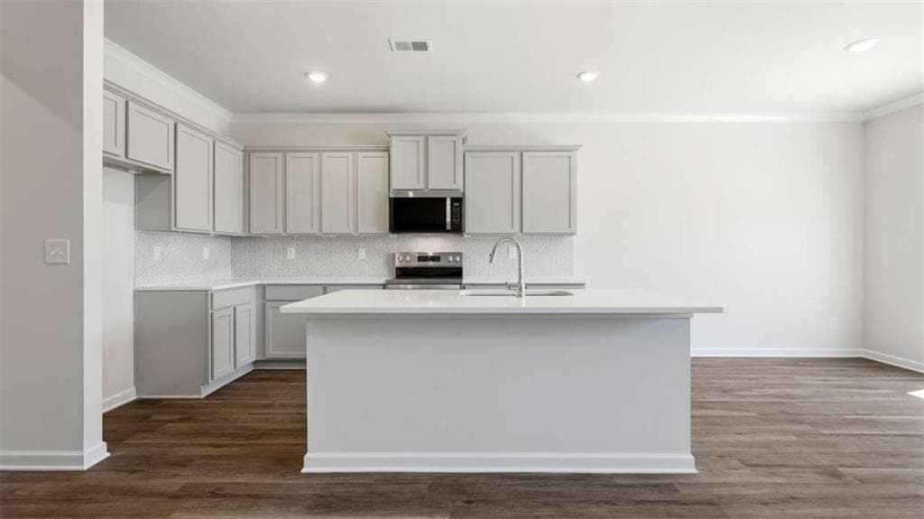 3 bedroom, 3 bathroom townhouse for sale at 490 Silver Moon Drive, Loganville, GA 30052 — photo 8