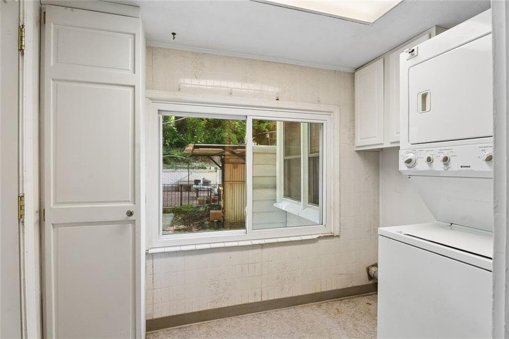 3 bedroom, 2 bathroom, 1,182 sq ft single family residence for sale at 1972 Shalimar Drive, Atlanta, GA 30345 — photo 9