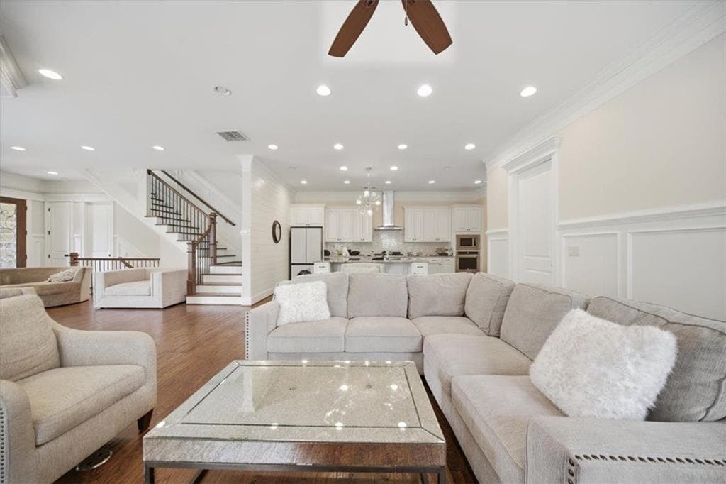 7 bedroom, 6 bathroom, 5,630 sq ft single family residence for sale at 5869 Chickasaw Lane, Braselton, GA 30517 — photo 7