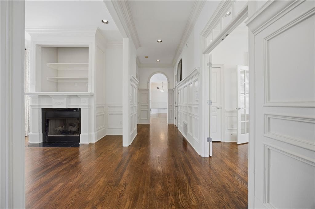6 bedroom, 8 bathroom, 5,858 sq ft single family residence for sale at 574 EAST Avenue, Atlanta, GA 30312 — photo 7