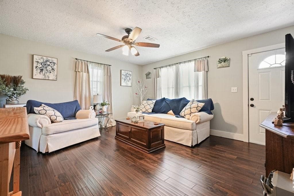 3 bedroom, 1 bathroom, 1,175 sq ft single family residence for sale at 1214 Marshall Fuller Road, Dallas, GA 30157 — photo 3