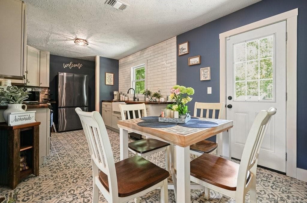 3 bedroom, 1 bathroom, 1,175 sq ft single family residence for sale at 1214 Marshall Fuller Road, Dallas, GA 30157 — photo 5