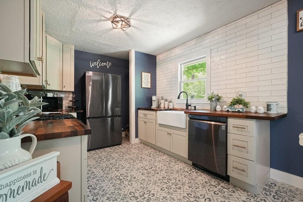 3 bedroom, 1 bathroom, 1,175 sq ft single family residence for sale at 1214 Marshall Fuller Road, Dallas, GA 30157 — photo 6