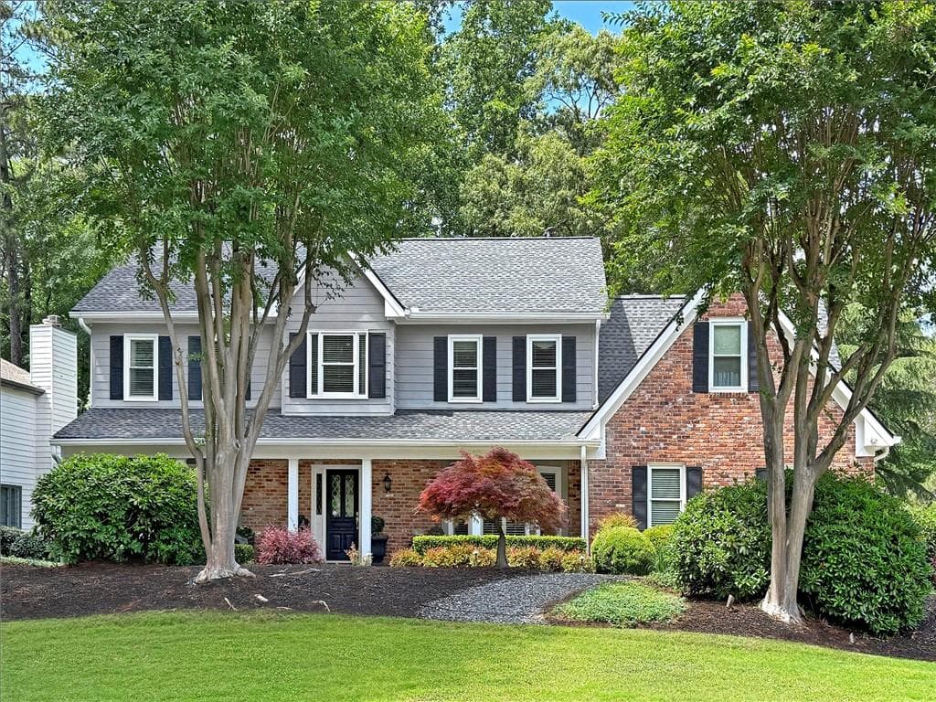 10220 Carleigh Lane, Roswell, GA 30076 — most recent listing photo