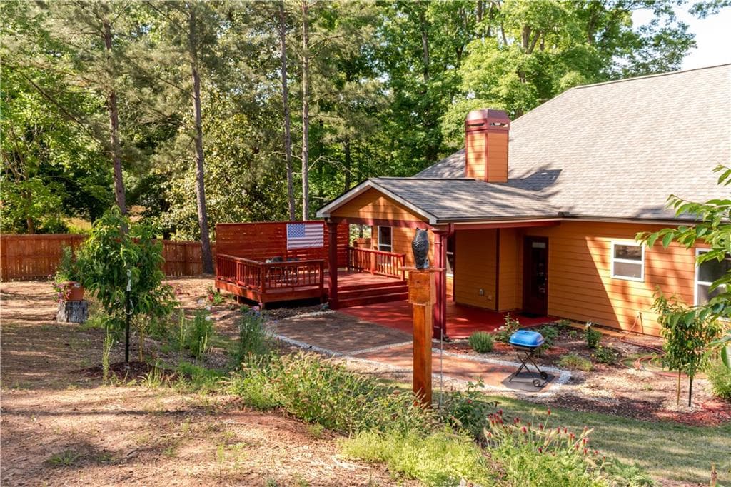 4 bedroom, 2 bathroom, 2,283 sq ft single family residence for sale at 115 Sourwood Drive, Mansfield, GA 30055 — photo 5