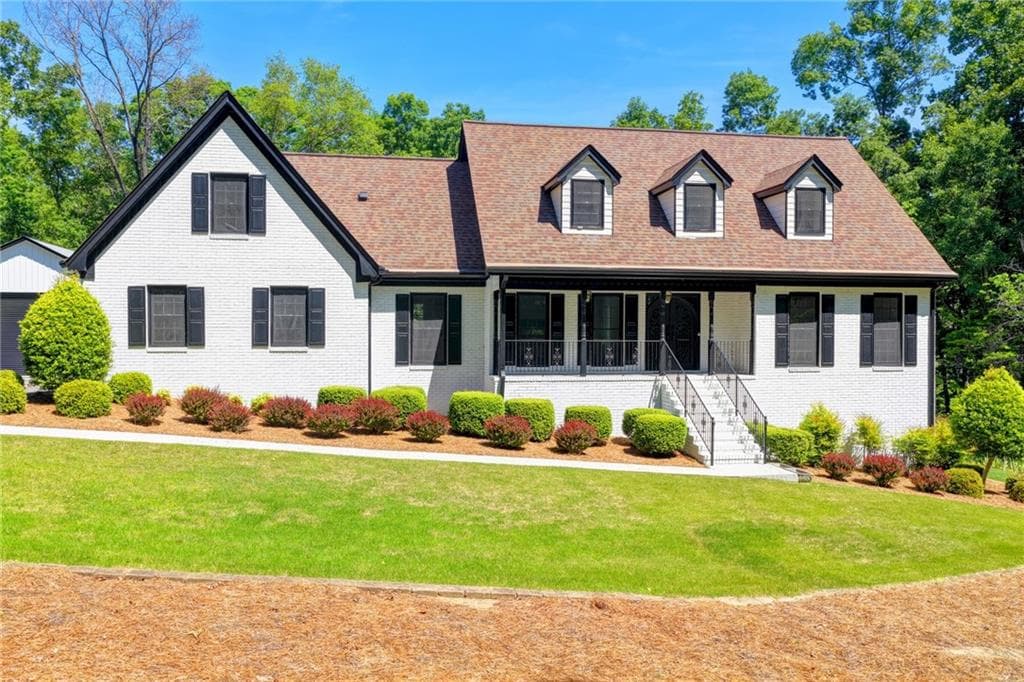 6 bedroom, 6 bathroom, 5,398 sq ft single family residence for sale at 1505 Old Fountain Road, Lawrenceville, GA 30043 — photo 2