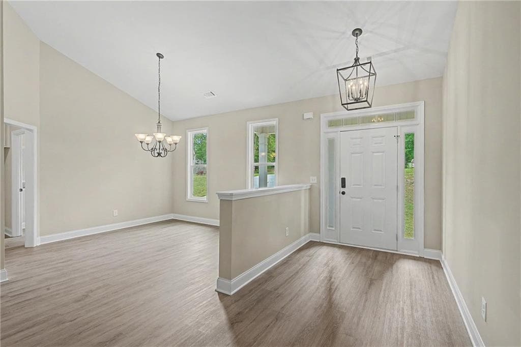 4 bedroom, 3 bathroom, 3,508 sq ft single family residence under contract at 504 Iris Way, Villa Rica, GA 30180 — photo 7