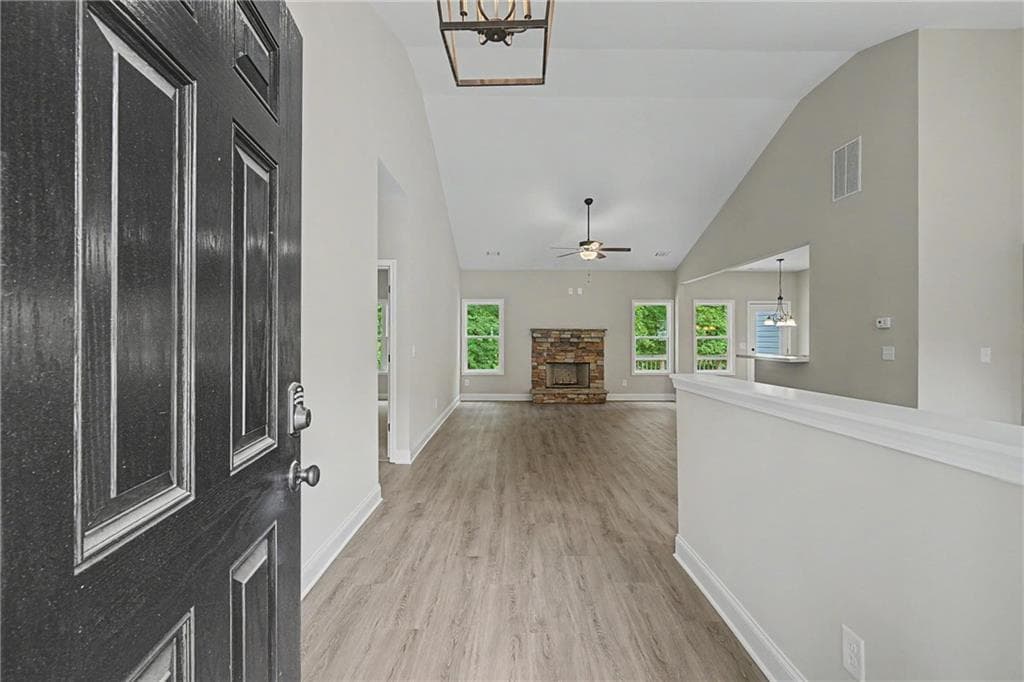 4 bedroom, 3 bathroom, 3,508 sq ft single family residence under contract at 504 Iris Way, Villa Rica, GA 30180 — photo 6