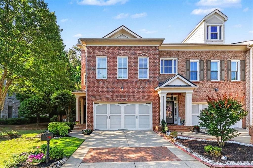 4 bedroom, 6 bathroom, 4,044 sq ft townhouse for sale at 6070 Narcissa Place, Johns Creek, GA 30097 — photo 3