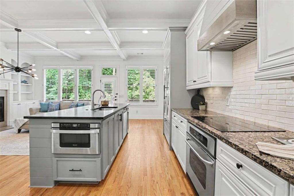 4 bedroom, 6 bathroom, 4,044 sq ft townhouse for sale at 6070 Narcissa Place, Johns Creek, GA 30097 — photo 6