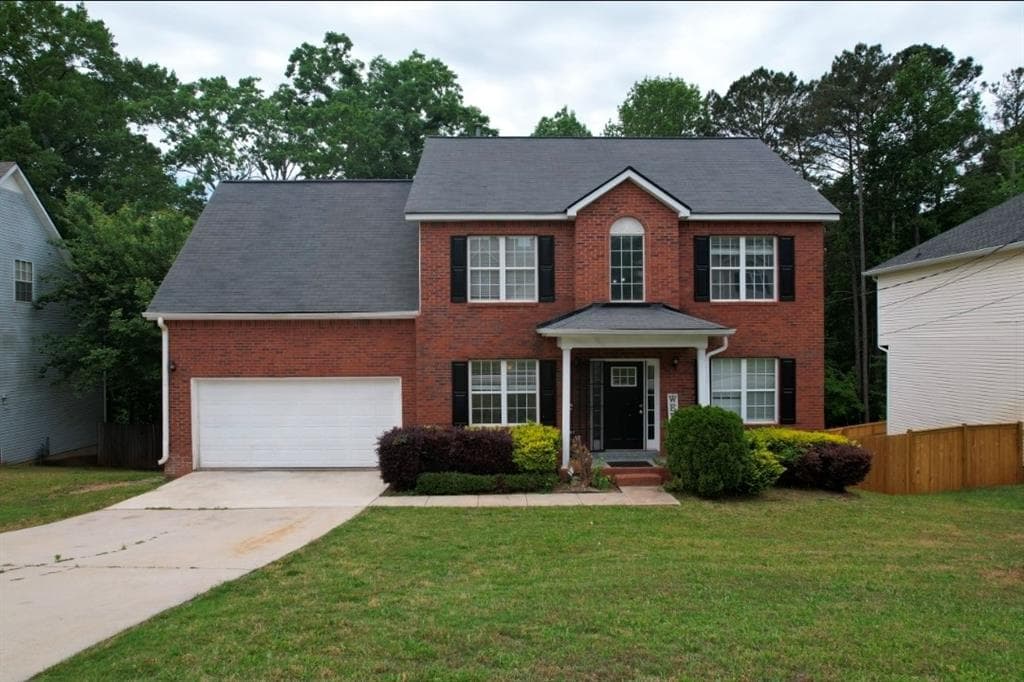 6 bedroom, 4 bathroom, 2,739 sq ft single family residence sold at 3375 River Mill Lane, Ellenwood, GA 30294