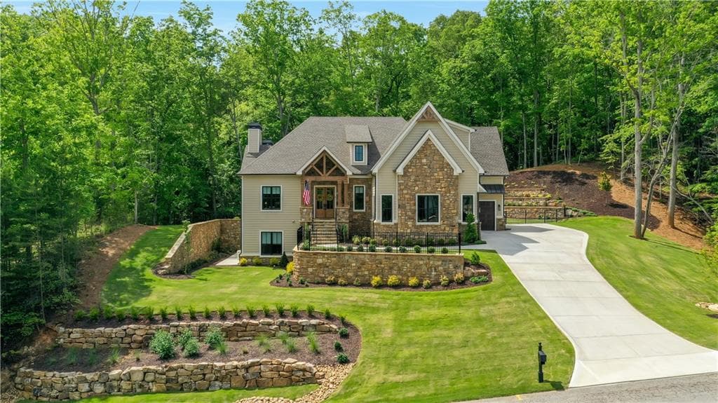 4 bedroom, 5 bathroom, 4,320 sq ft single family residence under contract at 200 Golden Bear Pass, Dahlonega, GA 30533 — photo 2