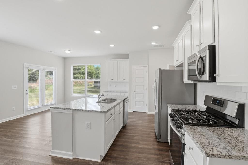3 bedroom, 3 bathroom, 1,753 sq ft townhouse for rent at 3617 Prospect Point Drive, Oakwood, GA 30566 for $1,950 a month — photo 5