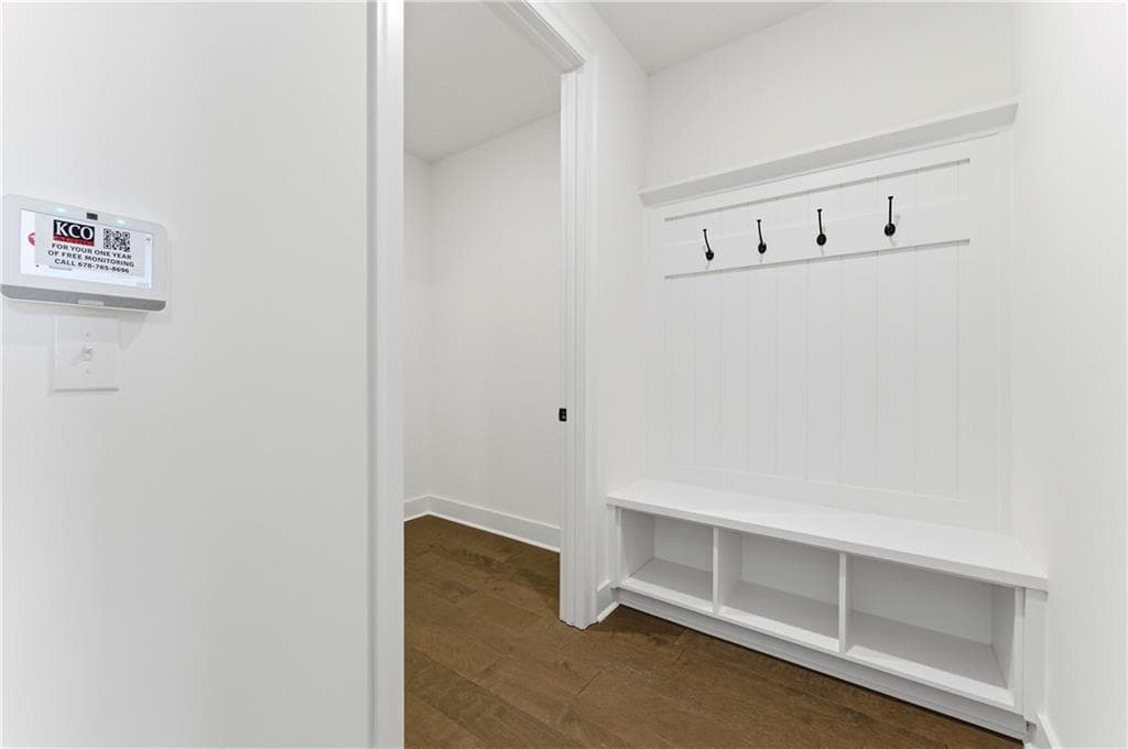 4 bedroom, 4 bathroom, 3,266 sq ft single family residence for sale at 2690 Marie Way, Cumming, GA 30028 — photo 3