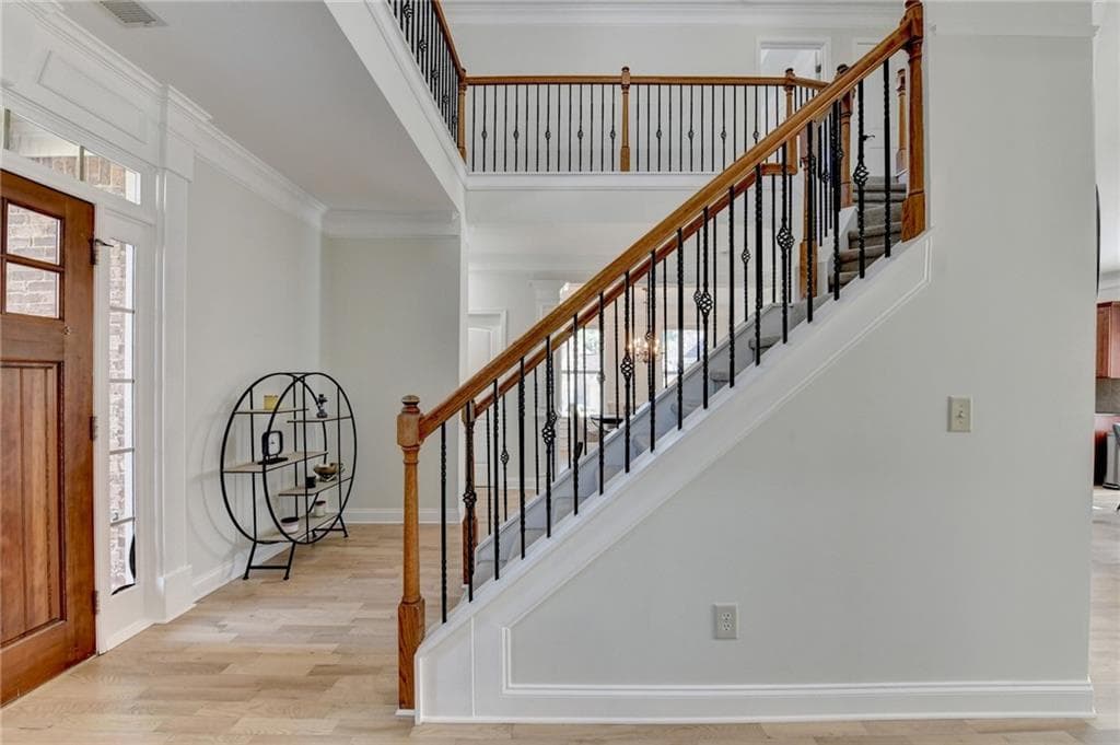 4 bedroom, 4 bathroom, 2,498 sq ft single family residence for sale at 409 Arbor Lane, Loganville, GA 30052 — photo 5