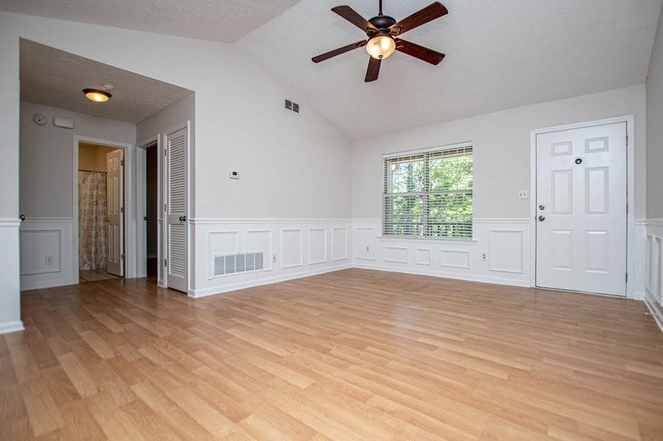 3 bedroom, 2 bathroom, 1,476 sq ft single family residence for sale at 1268 Cohran Store Road, Douglasville, GA 30134 — photo 9