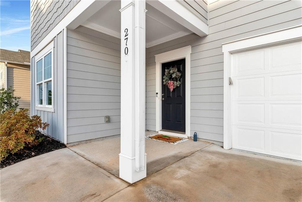 5 bedroom, 3 bathroom, 2,890 sq ft single family residence for sale at 270 Shepard Drive, Dawsonville, GA 30534 — photo 2