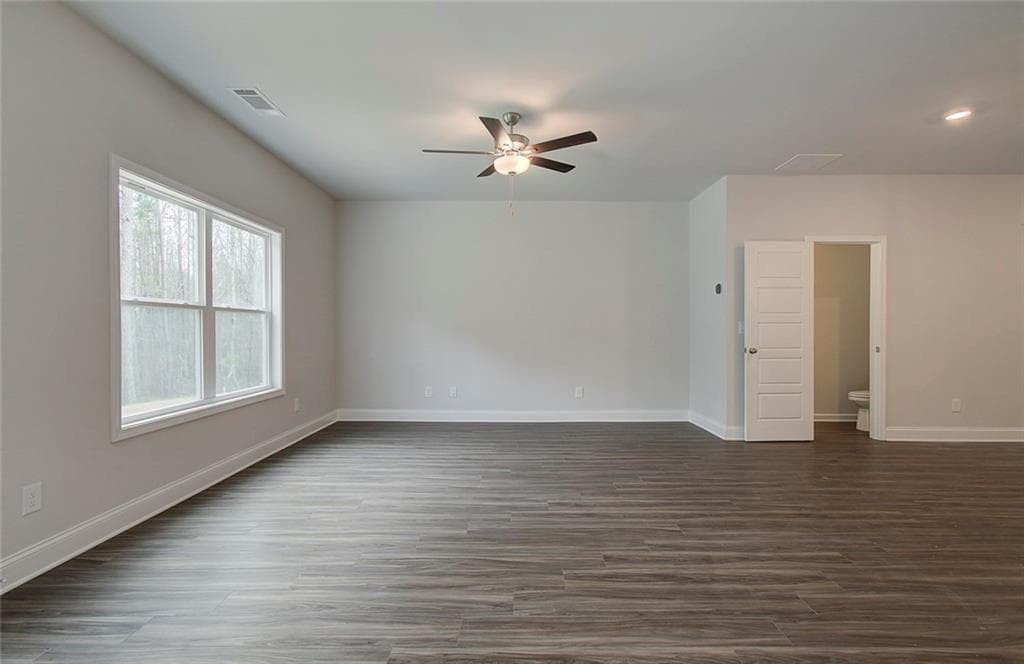 3 bedroom, 3 bathroom, 2,016 sq ft single family residence for sale at 95 Avian Way, Auburn, GA 30011 — photo 9