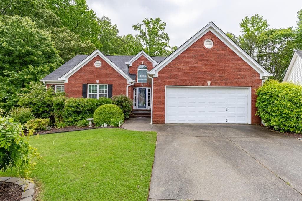 3330 Rivers End Place, Buford, GA 30518 — most recent listing photo