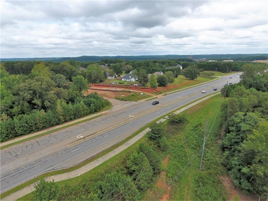 8 bedroom, 7 bathroom unimproved land for sale at 1661 Friendship Road, Hoschton, GA 30548 — photo 5