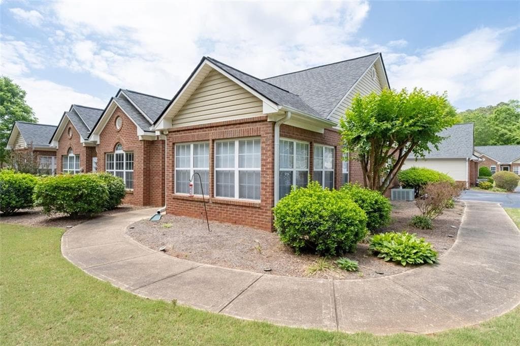 2 bedroom, 2 bathroom, 1,332 sq ft condominium for sale at 3732 Villa Springs Circle, Powder Springs, GA 30127 — photo 5