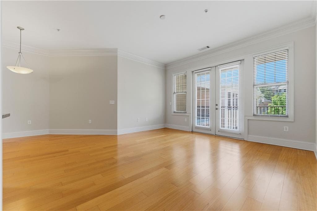 1 bedroom, 1 bathroom, 1,021 sq ft condominium for sale at 3621 Vinings Slope 3511, Atlanta, GA 30339 — photo 7
