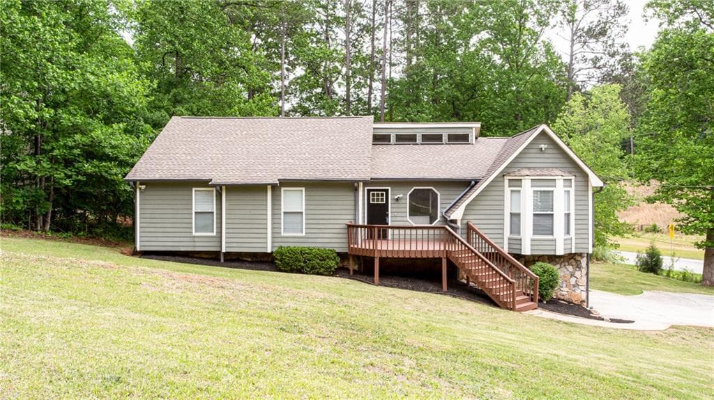 4 bedroom, 3 bathroom, 2,740 sq ft single family residence sold at 4909 Millen Drive, Mableton, GA 30126