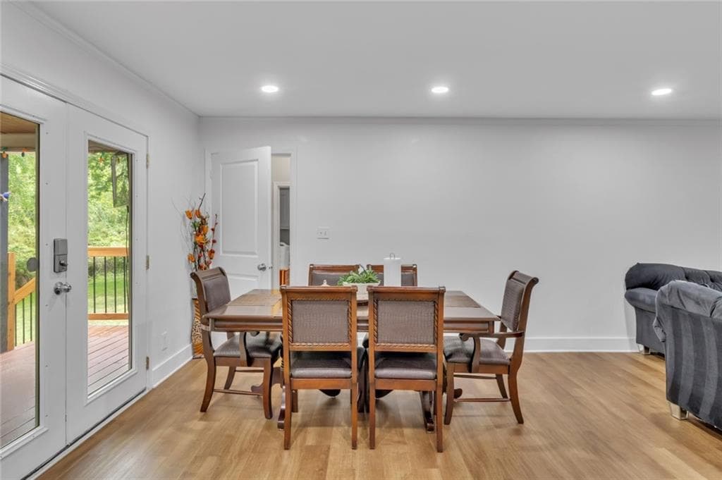 4 bedroom, 3 bathroom, 2,000 sq ft single family residence under contract at 3186 White Road, Conyers, GA 30012 — photo 7