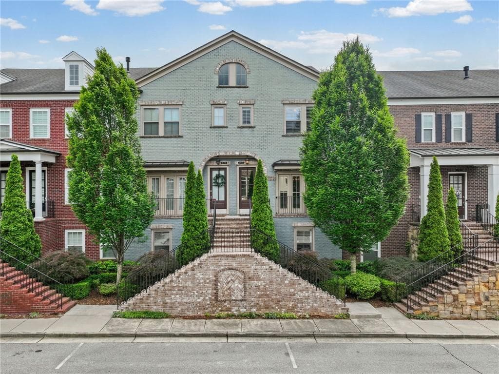 3 bedroom, 4 bathroom, 2,226 sq ft townhouse sold at 3615 Brookleigh Lane, Atlanta, GA 30319