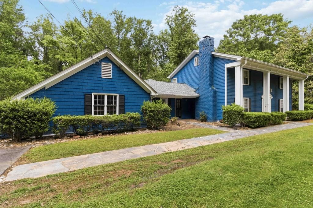 1840 Spalding Drive, Sandy Springs, GA 30350 — most recent listing photo