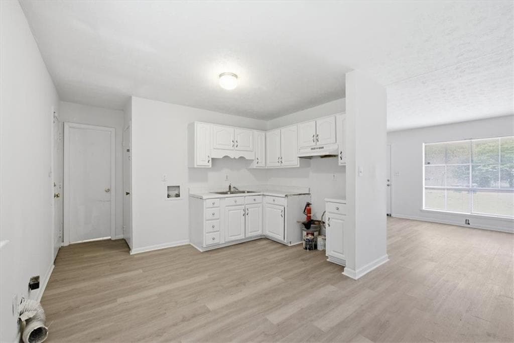 3 bedroom, 1 bathroom, 950 sq ft single family residence for sale at 1947 Grange Drive, Atlanta, GA 30315 — photo 7