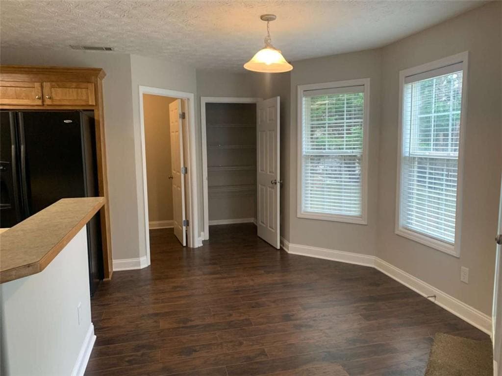 4 bedroom, 3 bathroom, 1,831 sq ft single family residence for rent at 1421 Jefferson Station Road, Jefferson, GA 30549 for $2,000 a month — photo 4