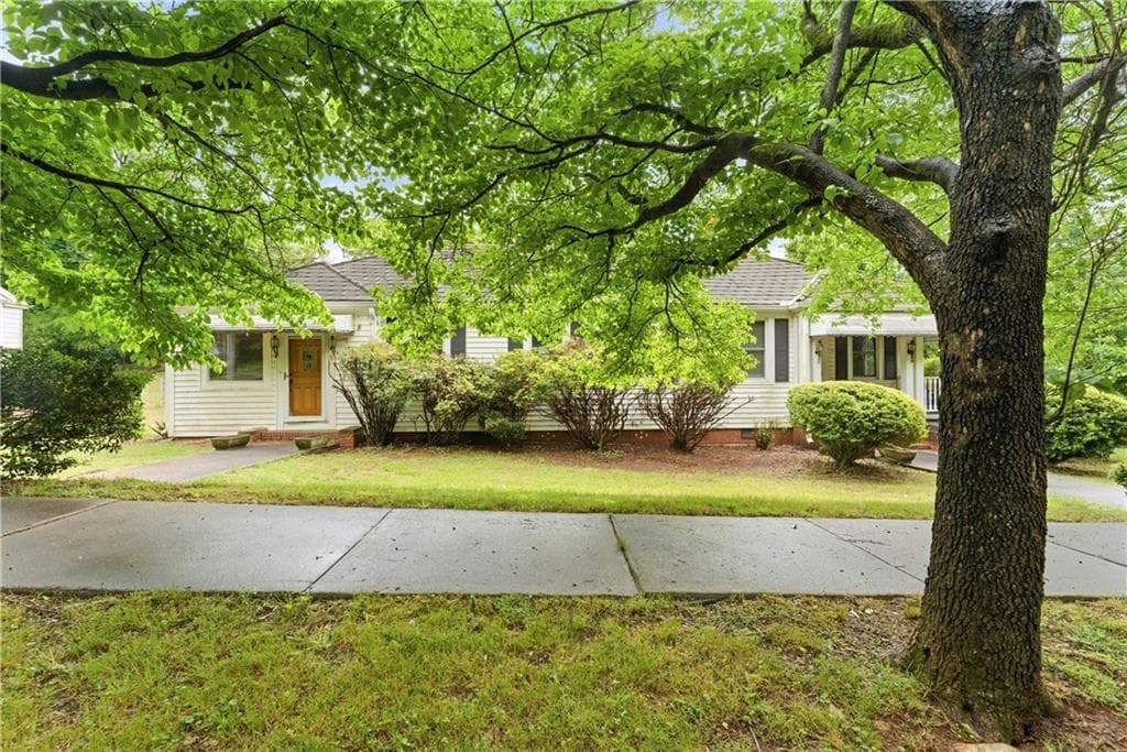 5121 Newark Avenue, Austell, GA 30111 — most recent listing photo