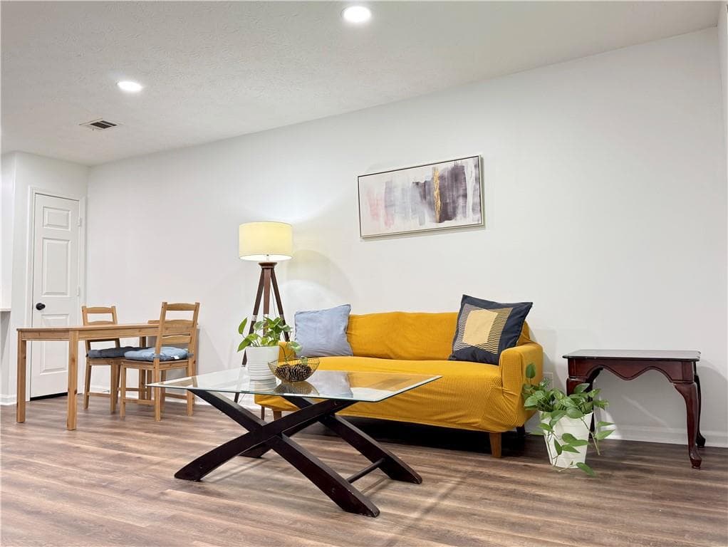 1 bedroom, 1 bathroom apartment for rent at 4193 N Shallowford Road D, Chamblee, GA 30341 for $1,900 a month — photo 8