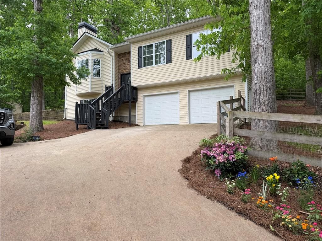 7505 Matt Hwy, Cumming, GA 30028 — most recent listing photo