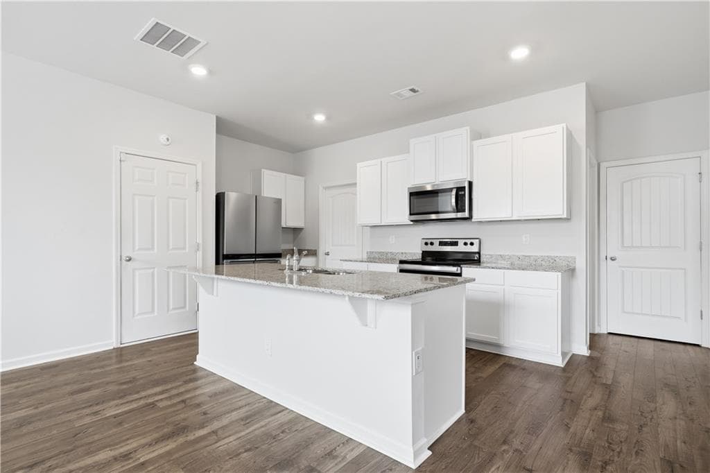 5 bedroom, 3 bathroom, 2,388 sq ft single family residence for sale at 312 Etowah Parkway, Dawsonville, GA 30534 — photo 10