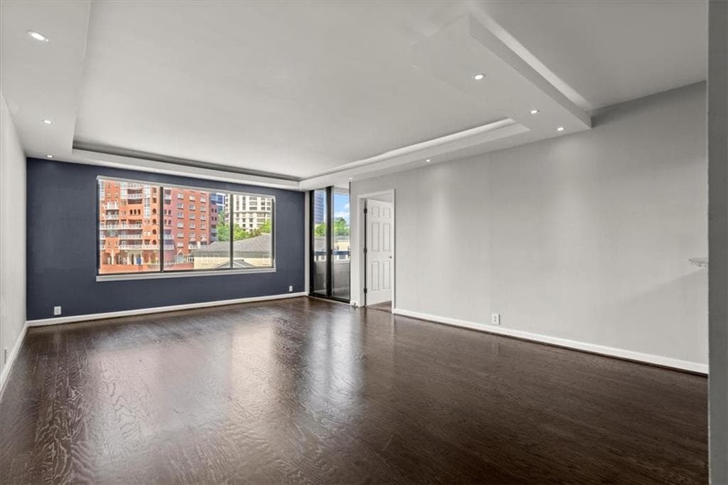 2 bedroom, 2 bathroom, 1,230 sq ft condominium for rent at 3481 Lakeside Drive 1007, Atlanta, GA 30326 for $2,480 a month — photo 8
