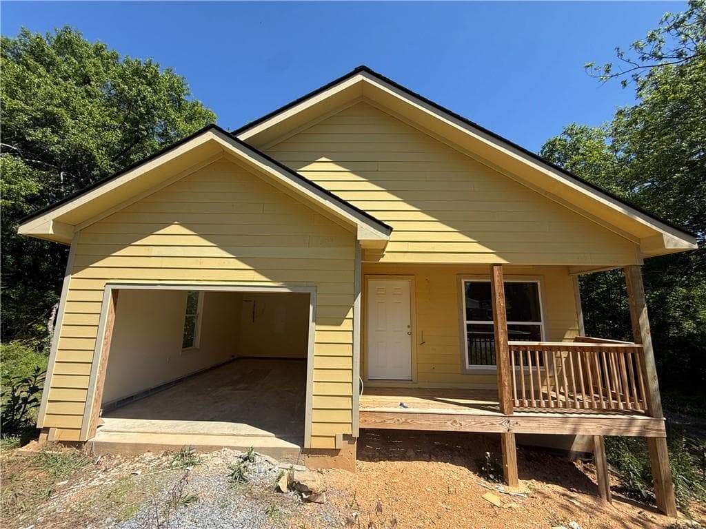 3 bedroom, 2 bathroom, 1,342 sq ft single family residence for sale at 830 Martin Luther King Jr Street, Rockmart, GA 30153