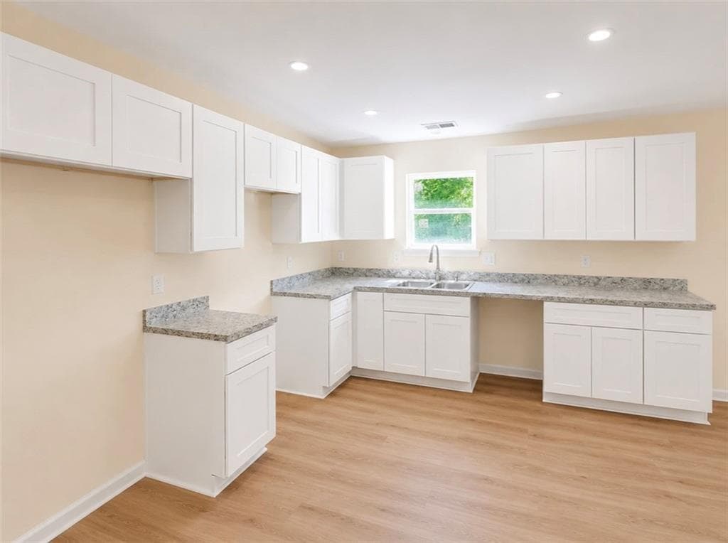 3 bedroom, 2 bathroom, 1,342 sq ft single family residence for sale at 830 Martin Luther King Jr Street, Rockmart, GA 30153 — photo 2