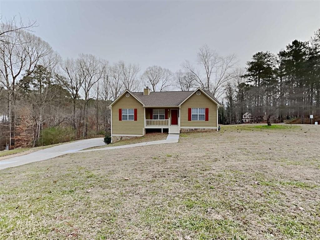 3 bedroom, 2 bathroom, 1,233 sq ft single family residence for sale at 330 Peach Crossing Drive, Dallas, GA 30132