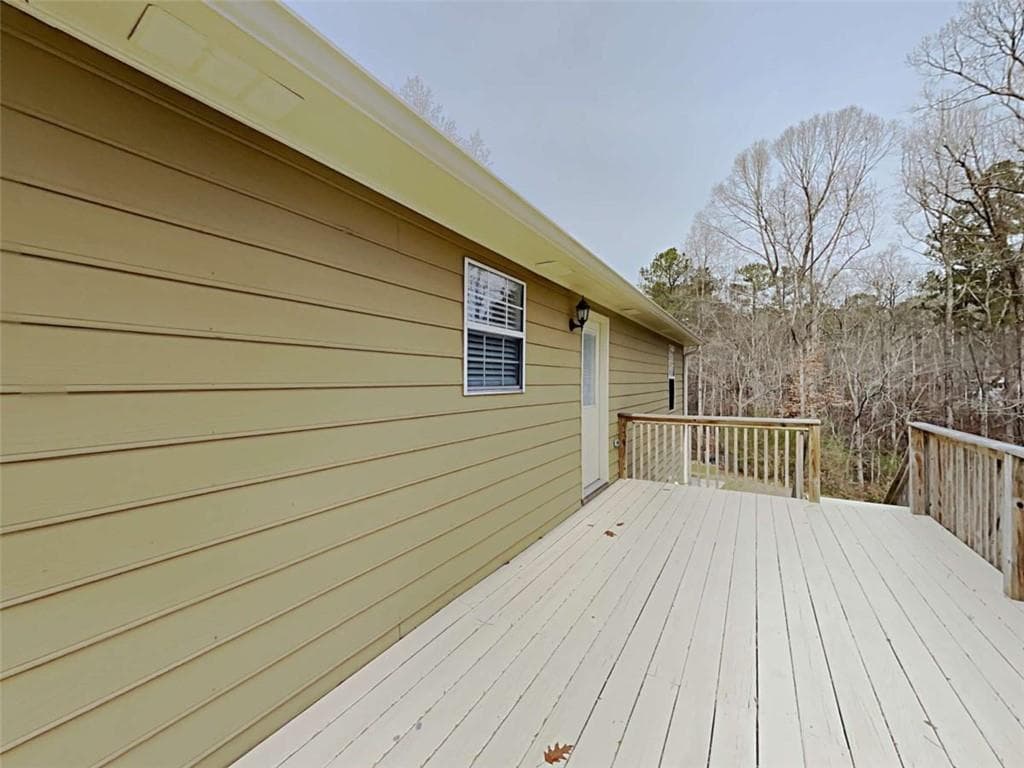 3 bedroom, 2 bathroom, 1,233 sq ft single family residence for sale at 330 Peach Crossing Drive, Dallas, GA 30132 — photo 2