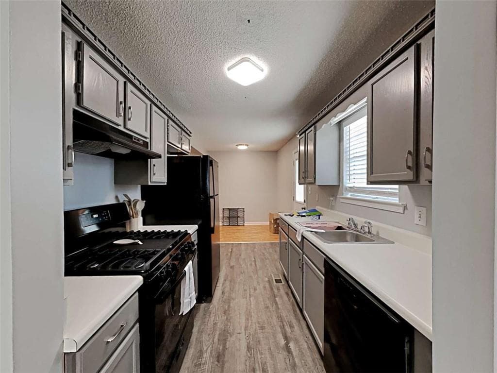 3 bedroom, 2 bathroom, 1,233 sq ft single family residence for sale at 330 Peach Crossing Drive, Dallas, GA 30132 — photo 8