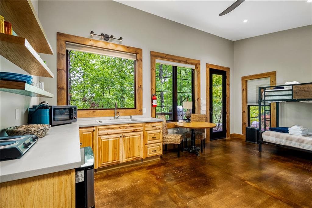 3 bedroom, 3 bathroom, 1,479 sq ft single family residence for sale at 2745 Galloway Road, Blue Ridge, GA 30513 — photo 7