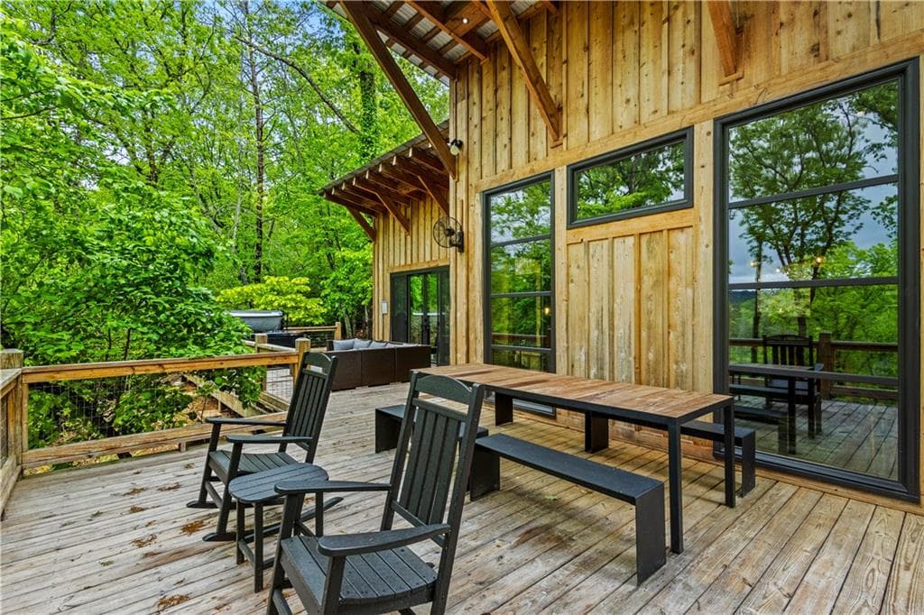 3 bedroom, 3 bathroom, 1,479 sq ft single family residence for sale at 2745 Galloway Road, Blue Ridge, GA 30513 — photo 3