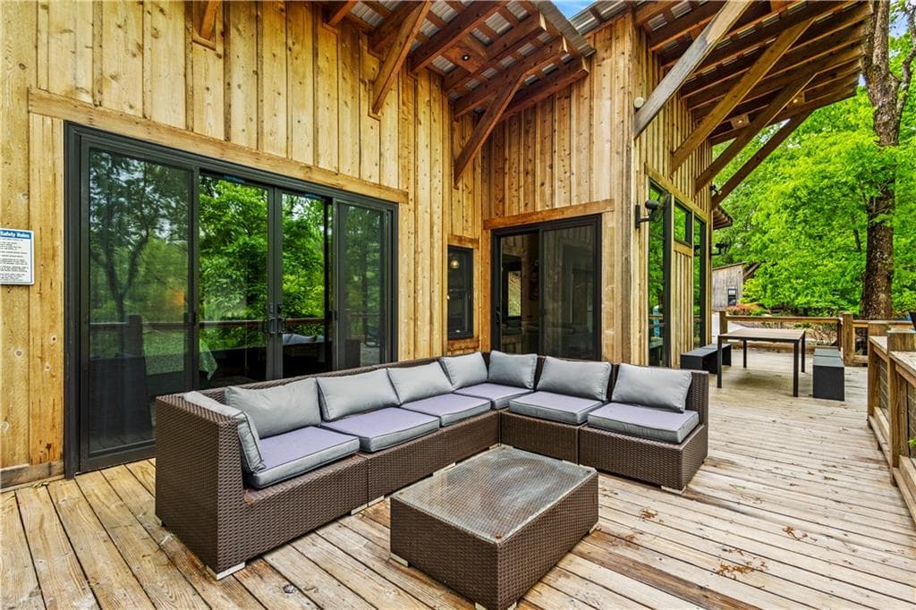 3 bedroom, 3 bathroom, 1,479 sq ft single family residence for sale at 2745 Galloway Road, Blue Ridge, GA 30513 — photo 4