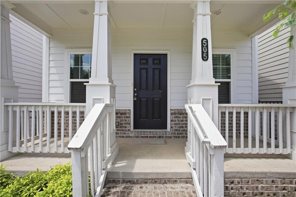 3 bedroom, 3 bathroom, 2,100 sq ft single family residence for sale at 505 Ruths Drive, Woodstock, GA 30188 — photo 7
