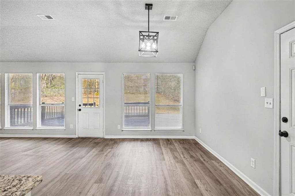 3 bedroom, 2 bathroom, 1,226 sq ft single family residence for sale at 79 Water View Drive, Stockbridge, GA 30281 — photo 6